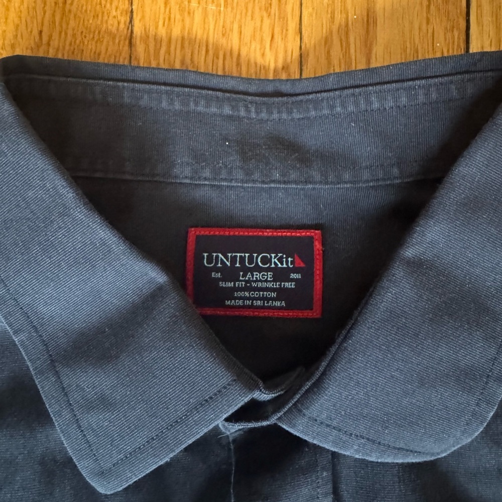 UNTUCKit Charcoal Button-Up Shirt